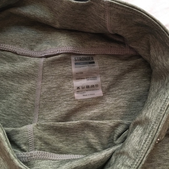 Stronger Label Taiga High Waited Thights - Picture 6 of 9